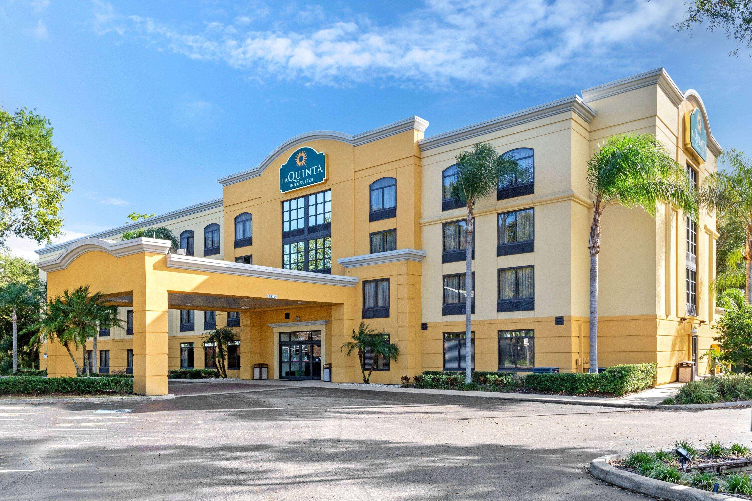 La Quinta By Wyndham Tampa North I-75 Hotel Exterior photo